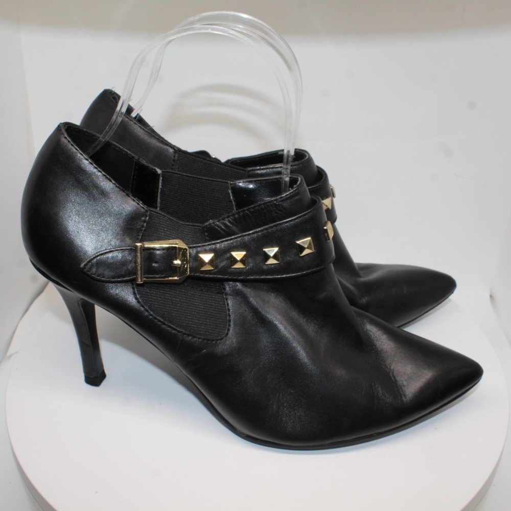 GUESS T Pyramid Studded Sz 8.5M Black Leather Ankle Booties Stilettos Heels #144 - Picture 5 of 16